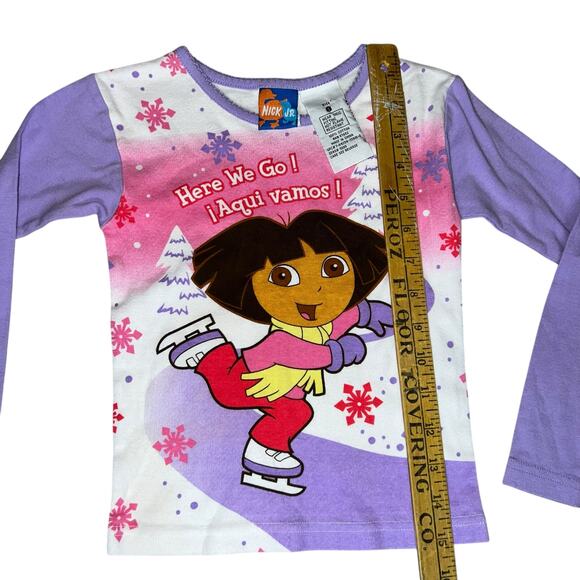 Vintage Y2K Dora the Explorer Nick Kids Here we go! holiday ice skating PJ top 8 - Picture 5 of 7